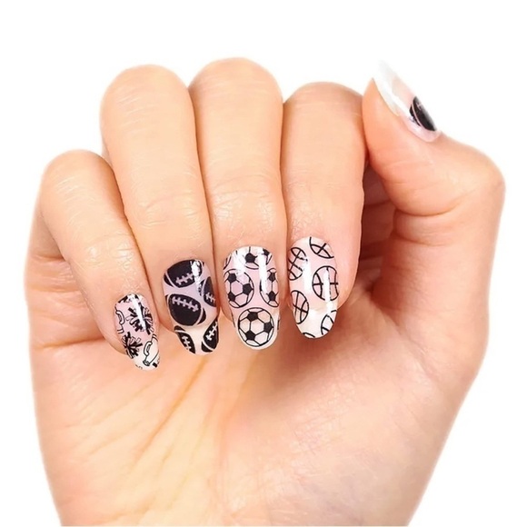 Color Street Nail Polish Strips Set - Picture 10 of 13